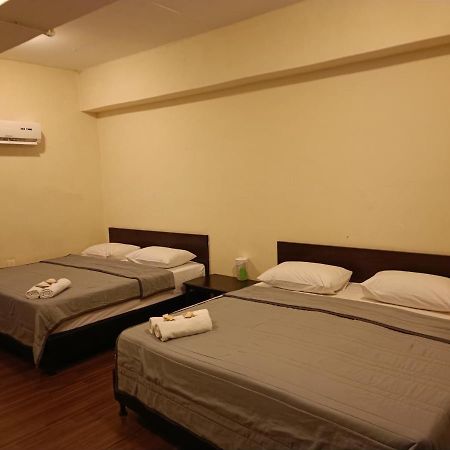 So Hotel George Town Bagian luar foto