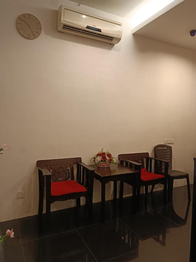 So Hotel George Town Bagian luar foto