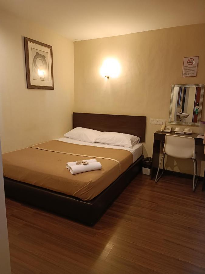 So Hotel George Town Bagian luar foto