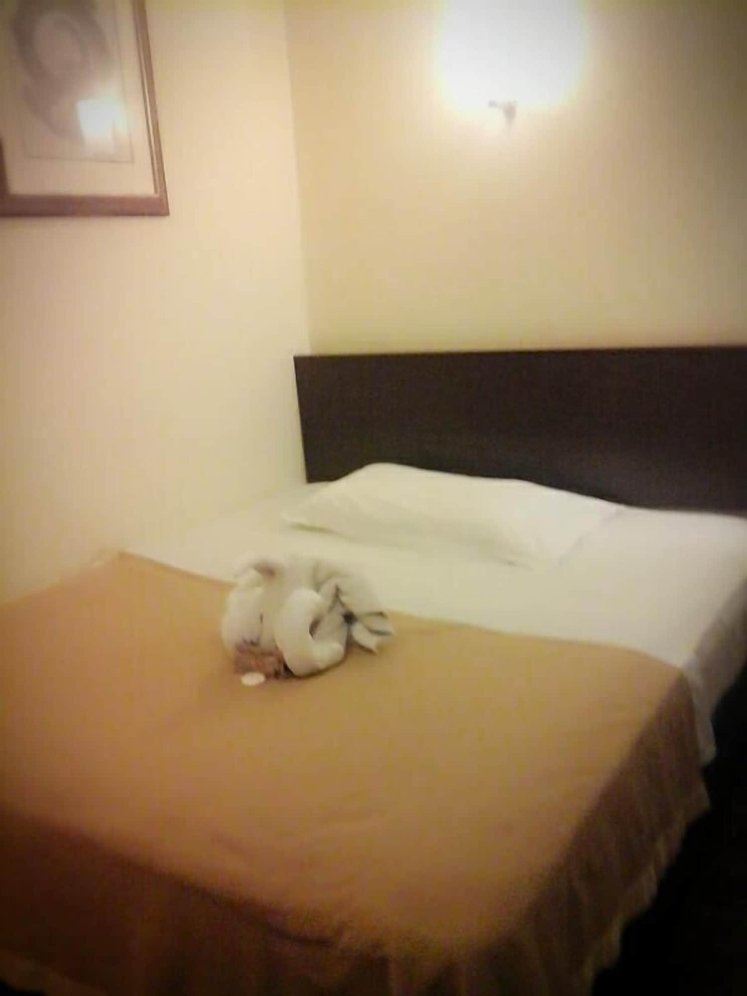 So Hotel George Town Bagian luar foto