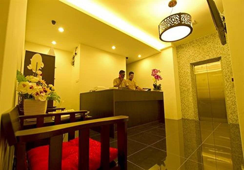 So Hotel George Town Bagian luar foto