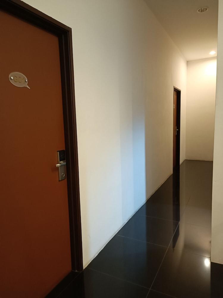 So Hotel George Town Bagian luar foto